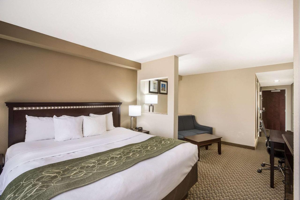 Comfort Suites Forsyth Near I-75 Exterior foto