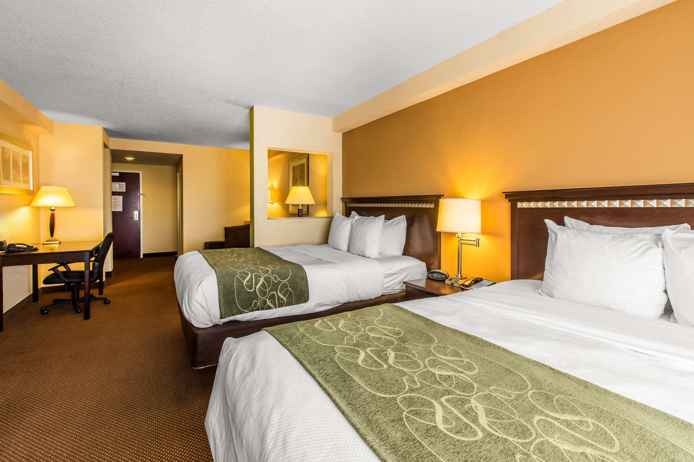 Comfort Suites Forsyth Near I-75 Exterior foto